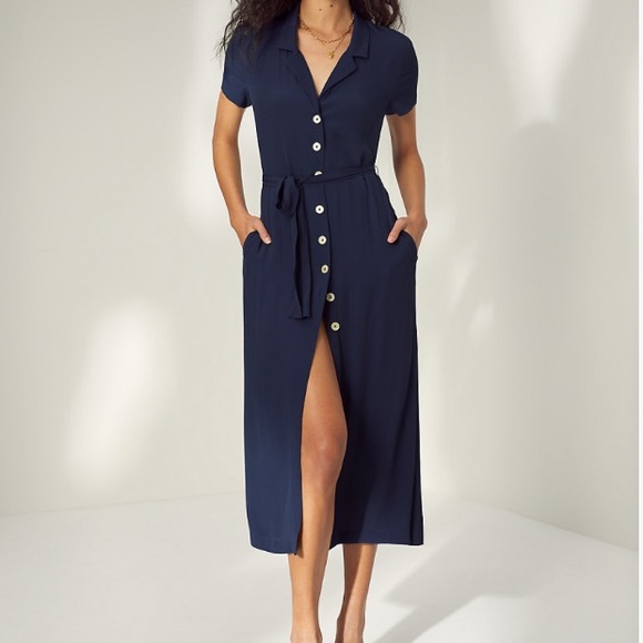 Aritzia Dresses & Skirts - Aritzia Wilfred Dress